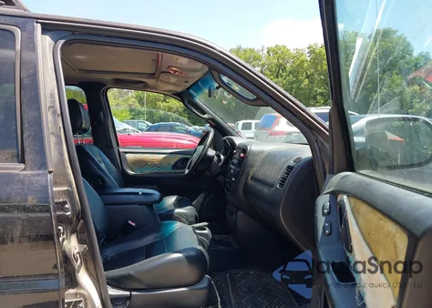 2002 Ford Escape Xlt/Xlt Choice 2 z USA, uszkodzony, nr VIN 1FMCU03142KD52037